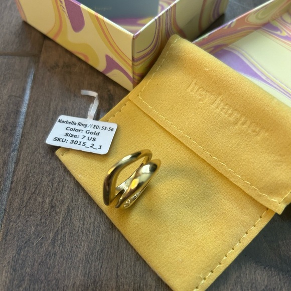 HeyHarper Marbella Ring - size 7 - Picture 3 of 4